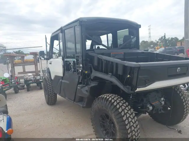 3JBKUAX49TK022929 — 2026 Can-Am Defender Max Limited Cab HD11/Lone Star Cab HD11, фото 3 с аукциона IAAI 30.09.2026, Задняя часть