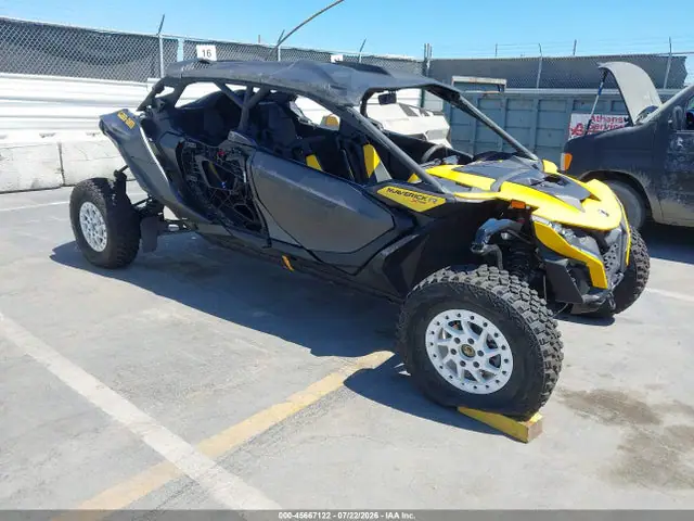 3JB8NAU22SE001332 — 2025 Can-Am Maverick R Max X RS, Правый бок (Right Side), фото до ремонта