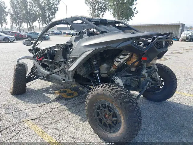 2024 Can-Am Maverick R X Rs VIN 3JB8XAT28RE001566 фото 3