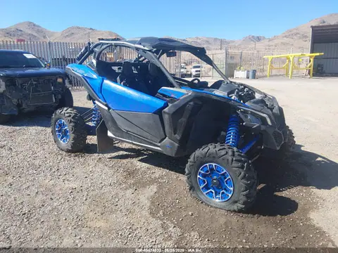 3JBVXAV43MK000742 — 2021 Can-Am Maverick X3 X RS Turbo Rr, Левый бок (Left Side), фото до ремонта