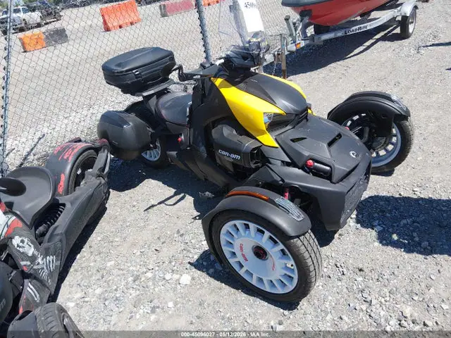 3JB2HEH43PJ000947 — 2023 Can-Am Ryker Rally Edition, Правый бок (Right Side), фото до ремонта
