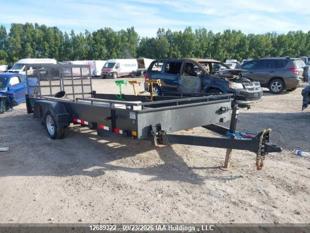 2026 Canadian Hauler Enclosed Trailer Nighthawk VIN 2CPUSF2C8TA067429 фото 1