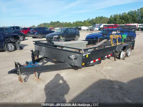 2026 Canadian Hauler Enclosed Trailer Nighthawk VIN 2CPUSF2C8TA067429 фото 2