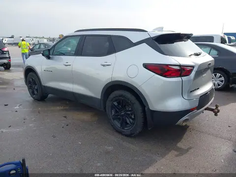 2022 Chevrolet Blazer Awd 2lt VIN 3GNKBHR40NS150334 фото 3