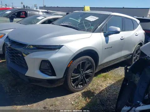 2020 Chevrolet Blazer Fwd Rs VIN 3GNKBERS7LS672243 фото 2