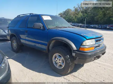 1GNCT18W1YK137684 — 2000 Chevrolet Blazer, Естественный износ, фото до ремонта