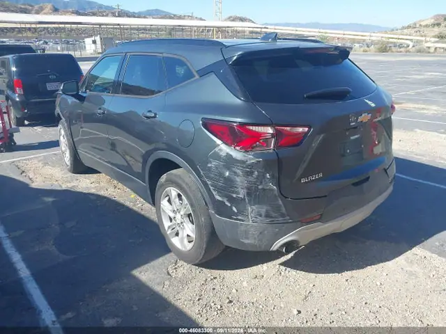 3GNKBDRS6KS604251 — 2019 Chevrolet Blazer, фото 3 с аукциона IAAI 14.10.2026, Передняя часть