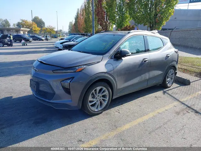 1G1FY6S05P4139930 — 2023 Chevrolet Bolt Euv LT, фото 2 с аукциона IAAI 14.10.2026, Правый бок