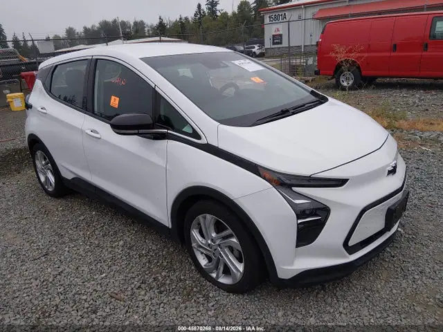 1G1FW6S07P4127607 — 2023 Chevrolet Bolt Ev FWD 1LT, Передняя часть слева (Left Front), фото до ремонта