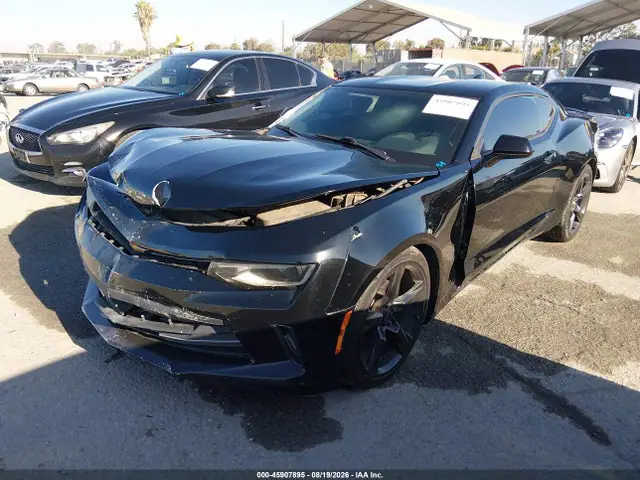 1G1FB1RS3H0148923 — 2017 Chevrolet Camaro 1LT, фото 2 с аукциона IAAI 30.09.2026, Передняя часть
