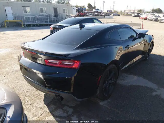 1G1FB1RS3H0148923 — 2017 Chevrolet Camaro 1LT, фото 4 с аукциона IAAI 30.09.2026, Передняя часть