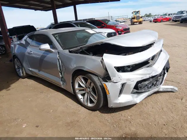 1G1FB1RS2H0137606 — 2017 Chevrolet Camaro 1LT, Передняя часть (Front End), фото до ремонта