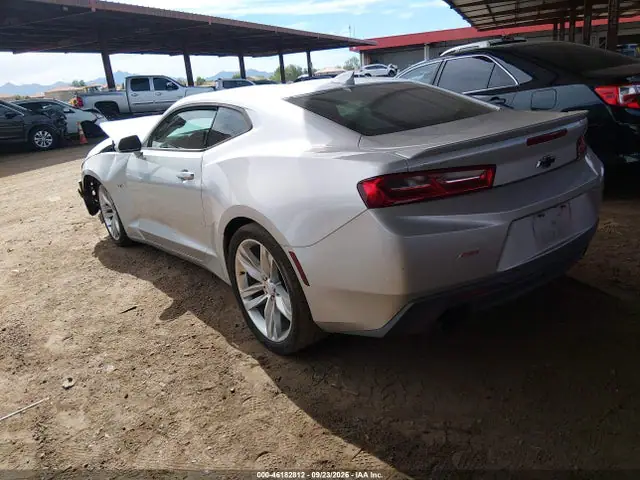 1G1FB1RS2H0137606 — 2017 Chevrolet Camaro 1LT, фото 3 с аукциона IAAI 13.10.2026, Передняя часть