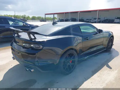 2024 Chevrolet Camaro Rwd 2ss VIN 1G1FH1R72R0121627 фото 4