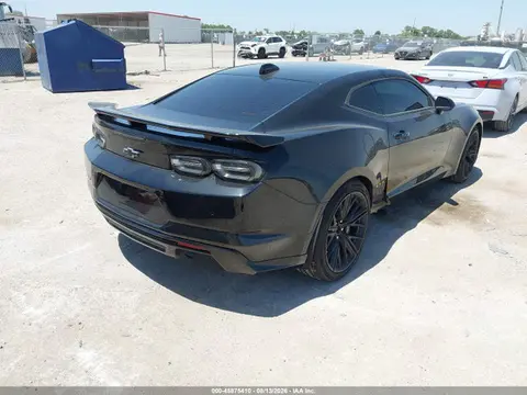 2021 Chevrolet Camaro Rwd Zl1 VIN 1G1FK1R66M0126587 фото 4