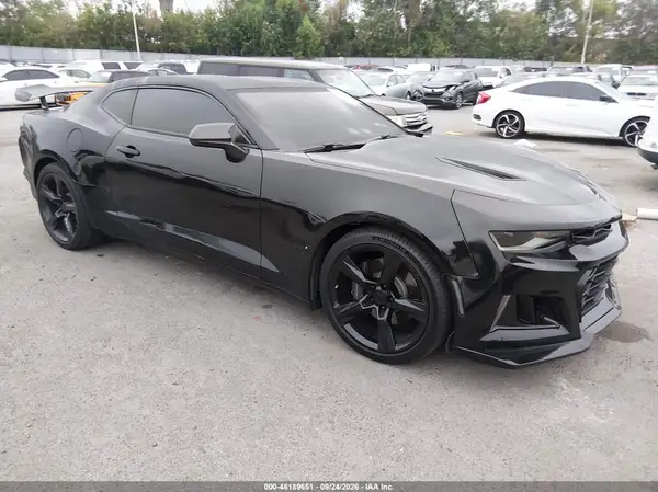 1G1FG1R72H0149560 — 2017 Chevrolet Camaro, Передняя часть (Front & Rear), фото до ремонта