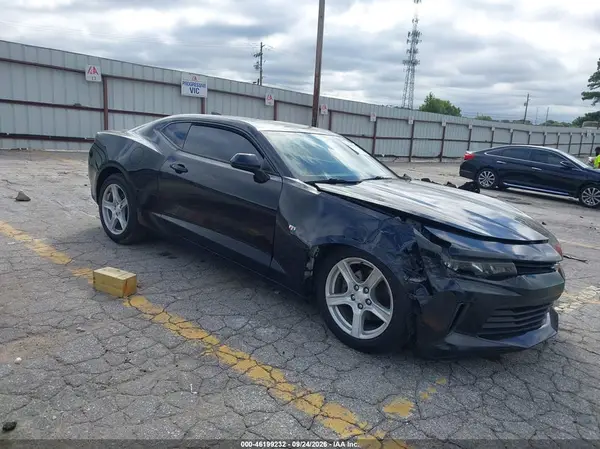 1G1FB1RXXH0105336 — 2017 Chevrolet Camaro, Передняя часть справа (Right Front), фото до ремонта