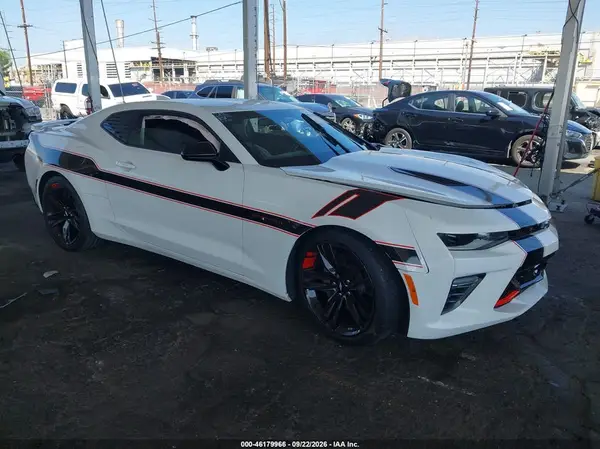 1G1FG1R75J0126733 — 2018 Chevrolet Camaro, Передняя часть (Front End), фото до ремонта