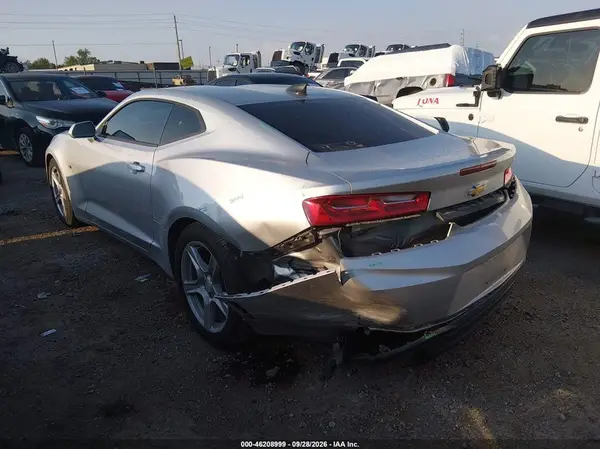1G1FB1RX1J0157525 — 2018 Chevrolet Camaro, фото 3 с аукциона IAAI, Задняя часть