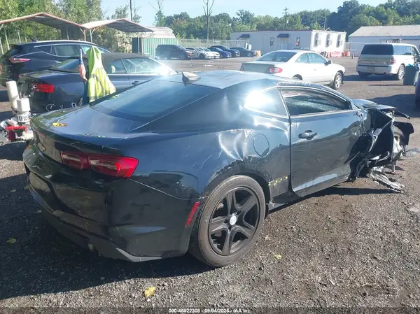 1G1FB1RS6K0103000 — 2019 Chevrolet Camaro, фото 4 с аукциона IAAI 13.10.2026, Опрокидывание