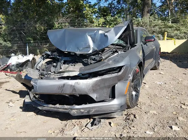 1G1FB1RXXM0138525 — 2021 Chevrolet Camaro, фото 2 с аукциона IAAI, Повреждение двигателя