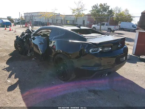 1G1FF1R76P0128020 — 2023 Chevrolet Camaro, фото 3 с аукциона IAAI, Передняя часть