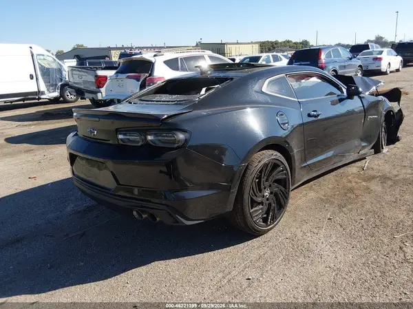 1G1FF1R76P0128020 — 2023 Chevrolet Camaro, фото 4 с аукциона IAAI, Передняя часть