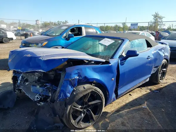 1G1FD3DS1P0115768 — 2023 Chevrolet Camaro, фото 2 с аукциона IAAI, Повреждения со всех сторон