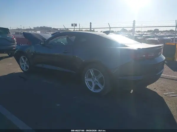 1G1FB1RXXP0127917 — 2023 Chevrolet Camaro, фото 3 с аукциона IAAI, Передняя часть