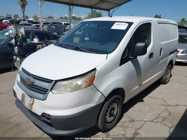 3N63M0YN5FK693826 — 2015 Chevrolet City Express 1LS, фото 2 с аукциона IAAI 14.10.2026, Передняя часть