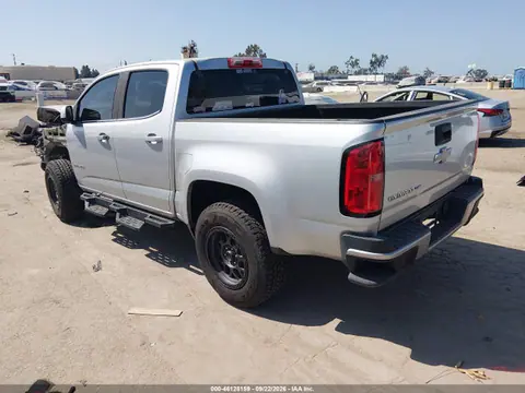 2020 Chevrolet Colorado 2wd Short Box Wt VIN 1GCGSBEN7L1213695 фото 3