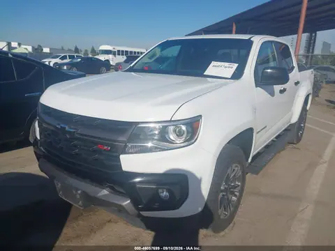 2021 Chevrolet Colorado 2wd Short Box Z71 VIN 1GCGSDEN5M1223784 фото 2