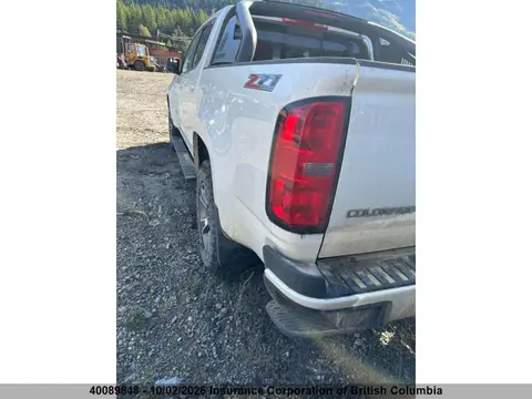 2018 Chevrolet Colorado Z71 VIN 1GCPTDE10J1155657 фото 3