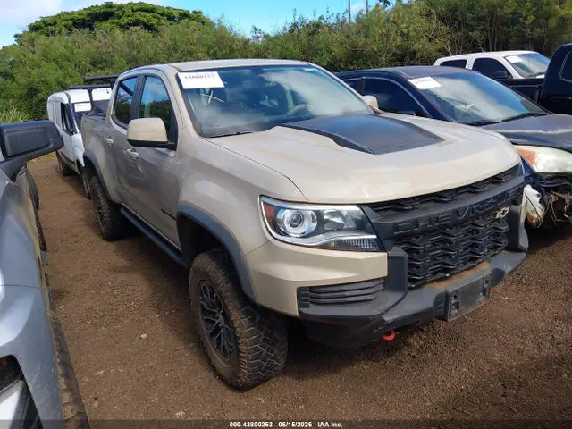 1GCGTEEN8N1130794 — 2022 Chevrolet Colorado, Вандализм (Vandalized), фото до ремонта