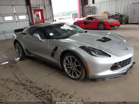 1G1YV2D73H5105355 — 2017 Chevrolet Corvette Grand Sport, Передняя часть (Front End), фото до ремонта