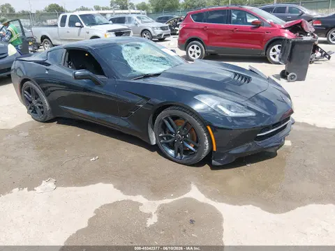 1G1YM2D7XE5127111 — 2014 Chevrolet Corvette Stingray Z51, Передняя часть слева (Left Front), фото до ремонта
