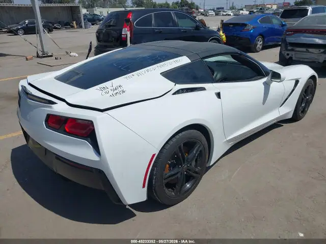 1G1YB2D78H5101780 — 2017 Chevrolet Corvette Stingray, фото 4 с аукциона IAAI 14.10.2026, Угон