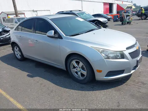 1G1PC5SB5E7412388 — 2014 Chevrolet Cruze 1LT Auto, Задняя часть (Rear), фото до ремонта