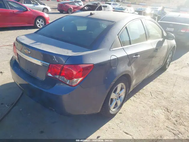 1G1PC5SB8E7304766 — 2014 Chevrolet Cruze 1LT Auto, фото 4 с аукциона IAAI 13.10.2026, Естественный износ