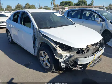 1G1PE5SB9G7141770 — 2016 Chevrolet Cruze Limited 1LT Auto, Правый бок (Right Side), фото до ремонта