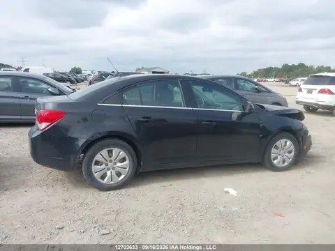 2016 Chevrolet Cruze Limited 1lt VIN 1G1PE5SB8G7116472 фото 13