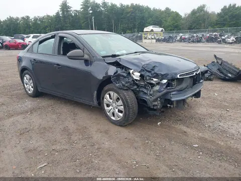 1G1PA5SG7E7404701 — 2014 Chevrolet Cruze LS Auto, Передняя часть (Front End), фото до ремонта