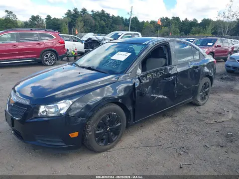 2014 Chevrolet Cruze Ls Auto VIN 1G1PA5SG7E7167062 фото 2