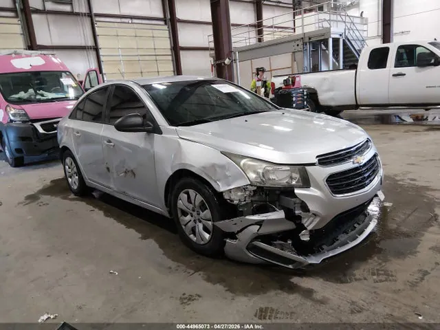 2015 Chevrolet Cruze Ls Auto VIN 1G1PA5SH0F7175546 фото 1