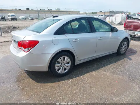 2015 Chevrolet Cruze Ls Auto VIN 1G1PA5SH7F7294338 фото 4