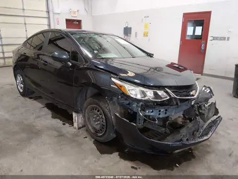 1G1BC5SM5G7313567 — 2016 Chevrolet Cruze LS Auto, Передняя часть (Front End), фото до ремонта