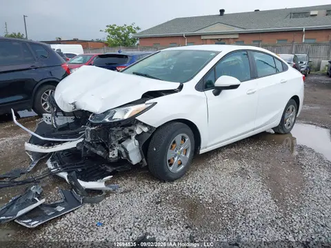 2018 Chevrolet Cruze Ls Auto VIN 1G1BC5SM5J7175682 фото 2