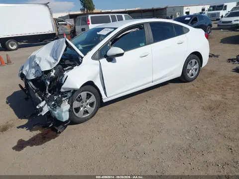 2018 Chevrolet Cruze Ls Auto VIN 1G1BC5SM6J7220984 фото 2