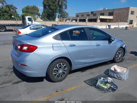 2018 Chevrolet Cruze Ls Auto VIN 1G1BC5SMXJ7141916 фото 4