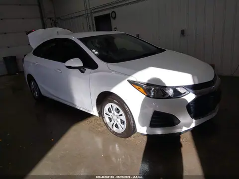 2019 Chevrolet CRUZE LS VIN 1G1BC5SM8K7129569 фото 1